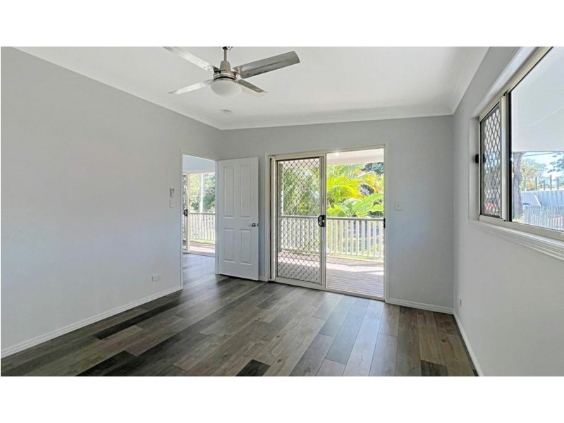 60 Francis Road, Macleay Island QLD 4184