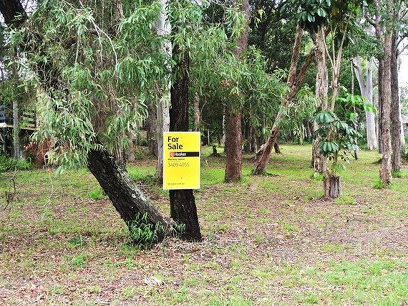 46 Coondooroopa Drive, Macleay Island QLD 4184