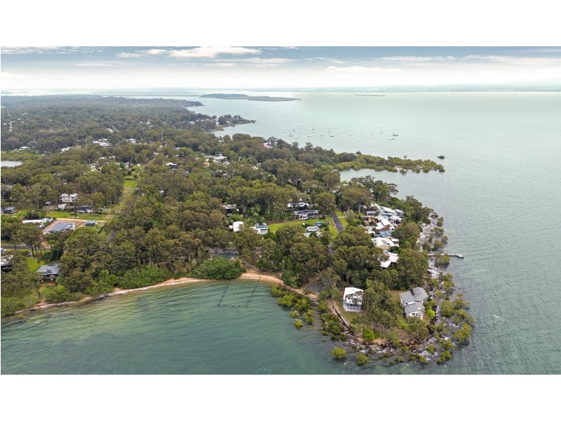 80-82 Coondooroopa Drive, Macleay Island QLD 4184