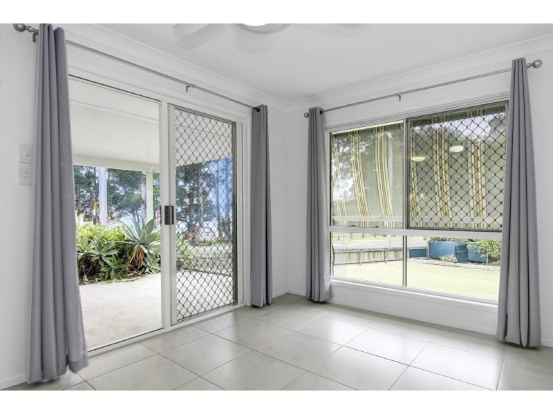 80-82 Coondooroopa Drive, Macleay Island QLD 4184