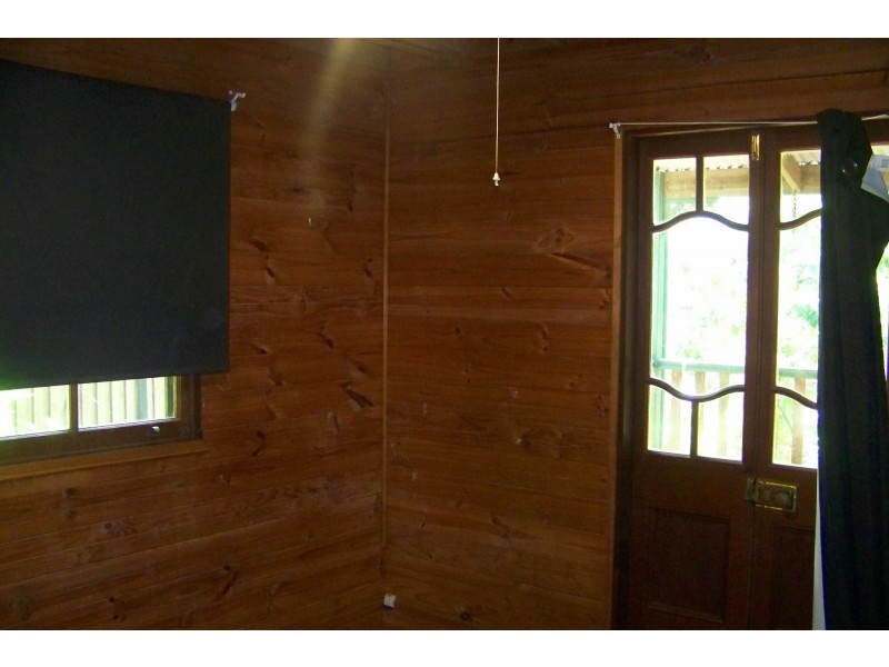 25 Paula Pde, Lamb Island QLD 4184