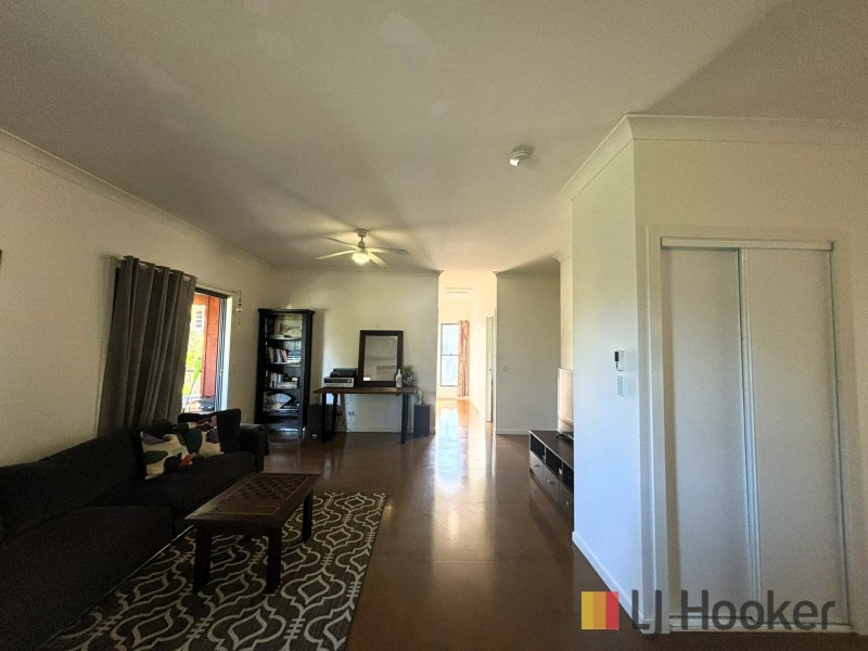 12 Percival Street, Macleay Island QLD 4184