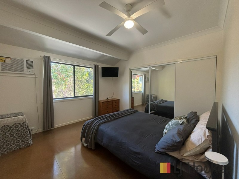 12 Percival Street, Macleay Island QLD 4184