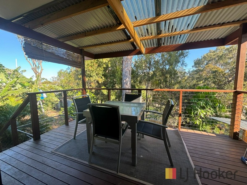 12 Percival Street, Macleay Island QLD 4184