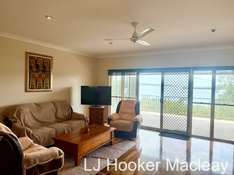 50 Timothy Street, Macleay Island QLD 4184