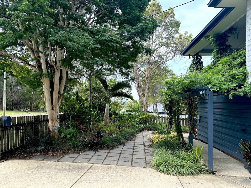 18 George Street, Macleay Island QLD 4184