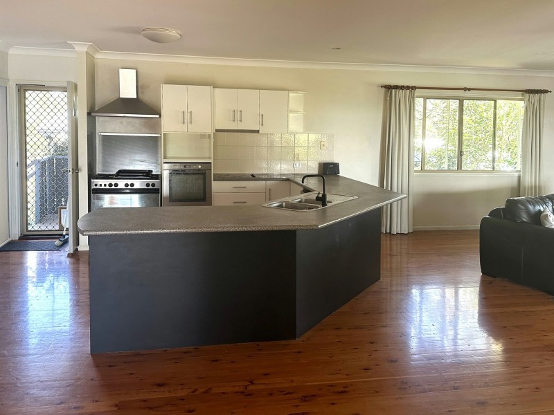 18 George Street, Macleay Island QLD 4184