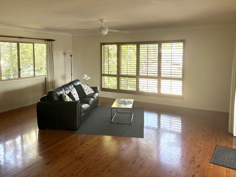 18 George Street, Macleay Island QLD 4184