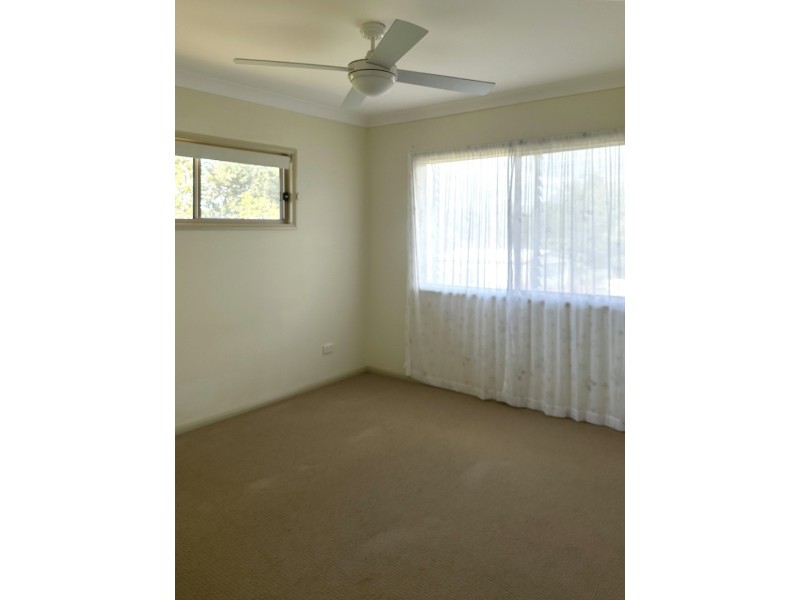 18 George Street, Macleay Island QLD 4184