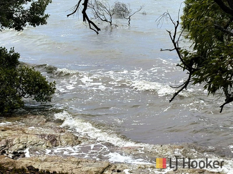 60 Koonwarra Parade, Macleay Island QLD 4184