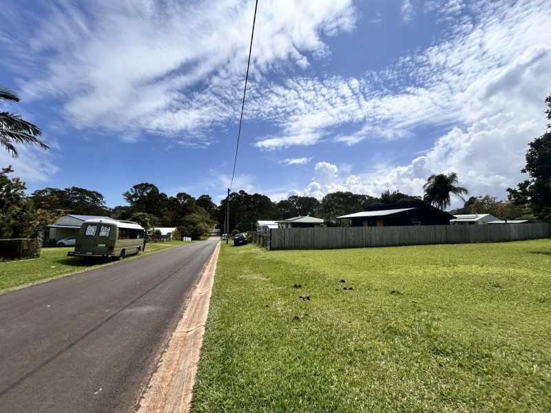 38 Lonicera Street, Macleay Island QLD 4184