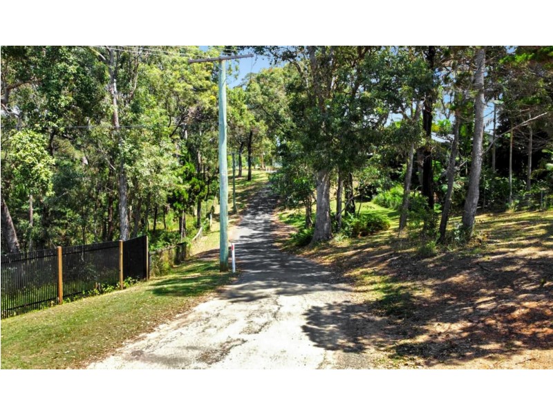 74 Beelong Street, Macleay Island QLD 4184