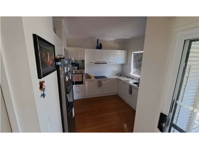 23 Noyes Parade, Karragarra Island QLD 4184