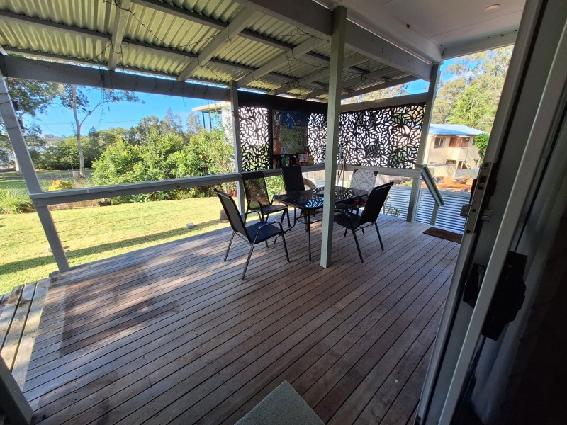 23 Noyes Parade, Karragarra Island QLD 4184