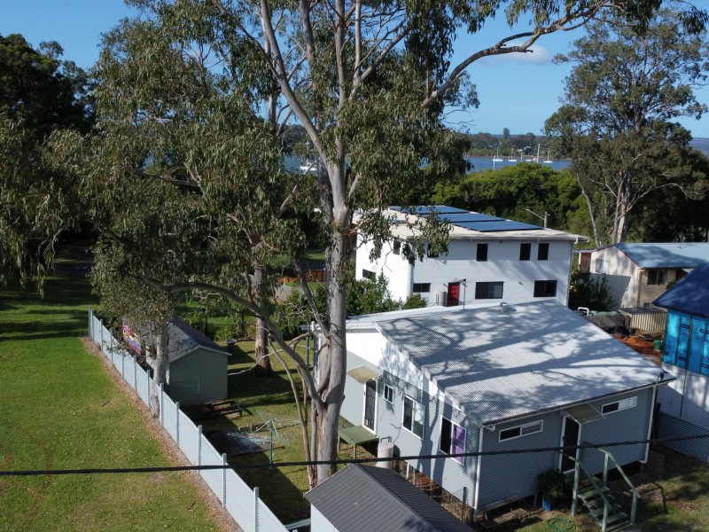 23 Noyes Parade, Karragarra Island QLD 4184