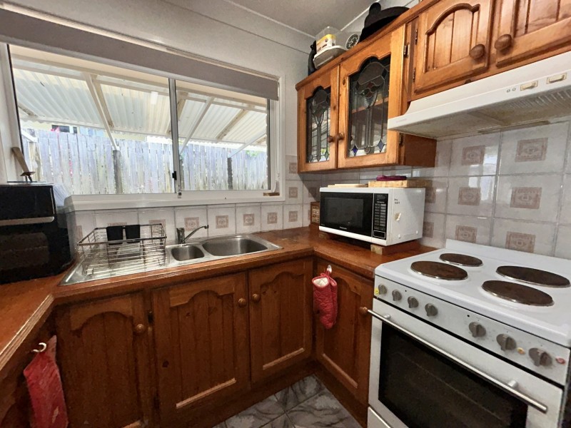 12 Mawarra Street, Macleay Island QLD 4184