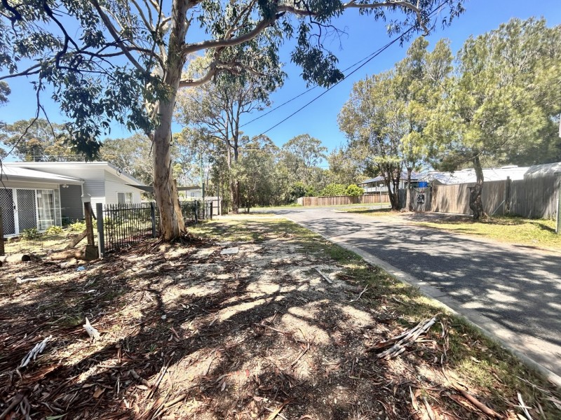 3 Tingara Street, Macleay Island QLD 4184