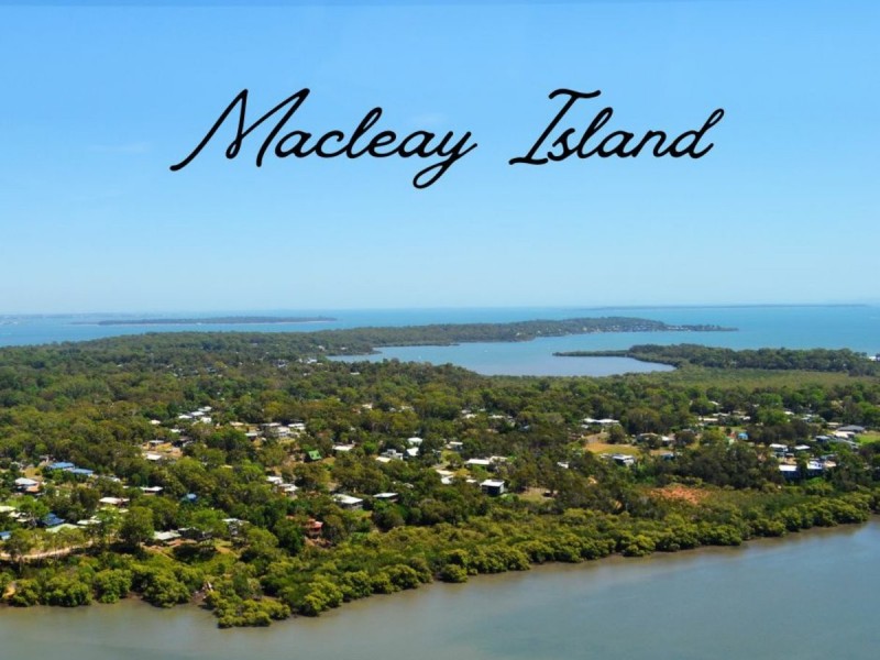 3 Tingara Street, Macleay Island QLD 4184