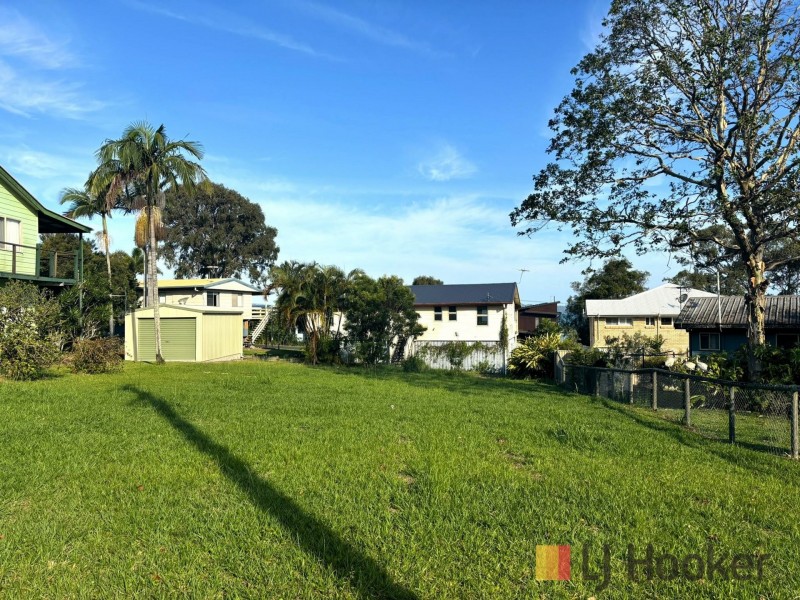 34 Mawarra Street, Macleay Island QLD 4184