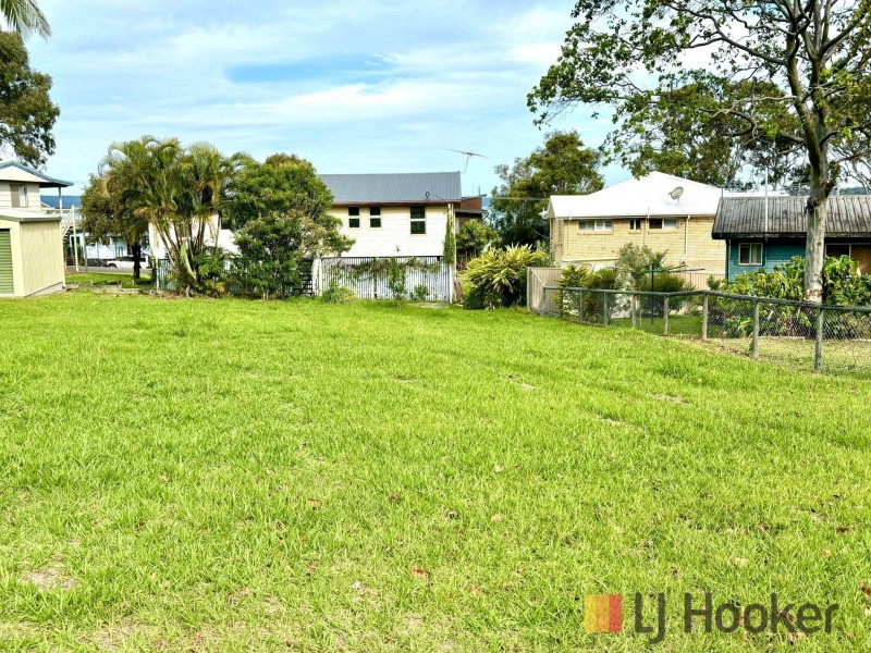 34 Mawarra Street, Macleay Island QLD 4184