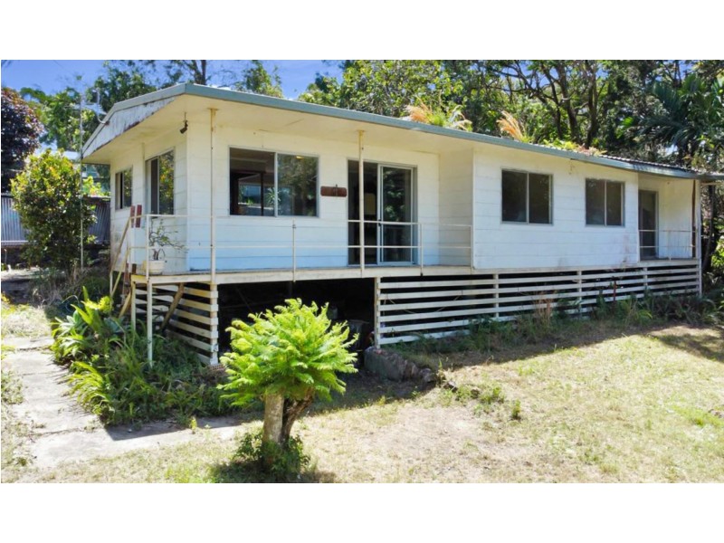 27 – 29 Morwong Street, Macleay Island QLD 4184