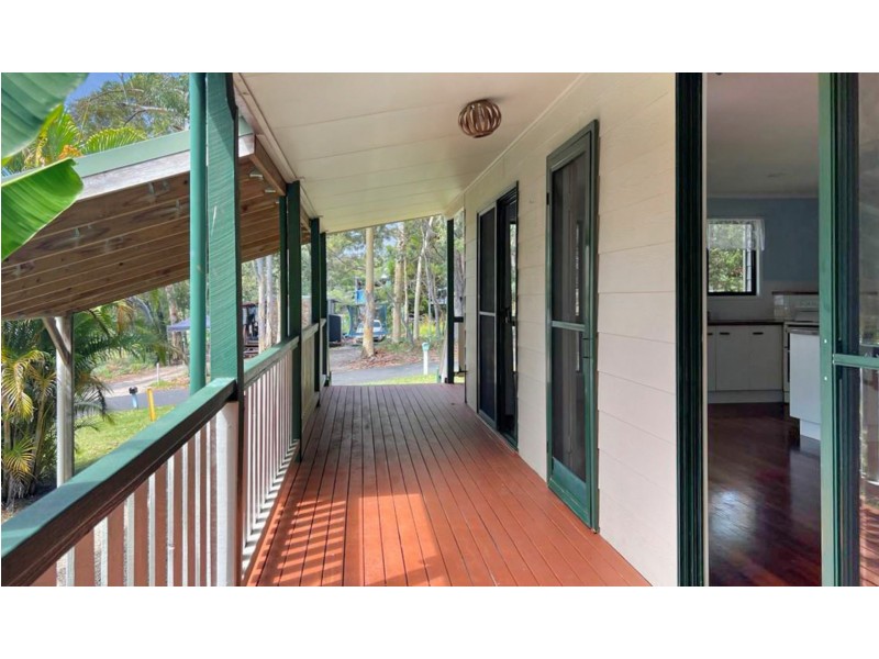 17 Baracoota Street, Macleay Island QLD 4184