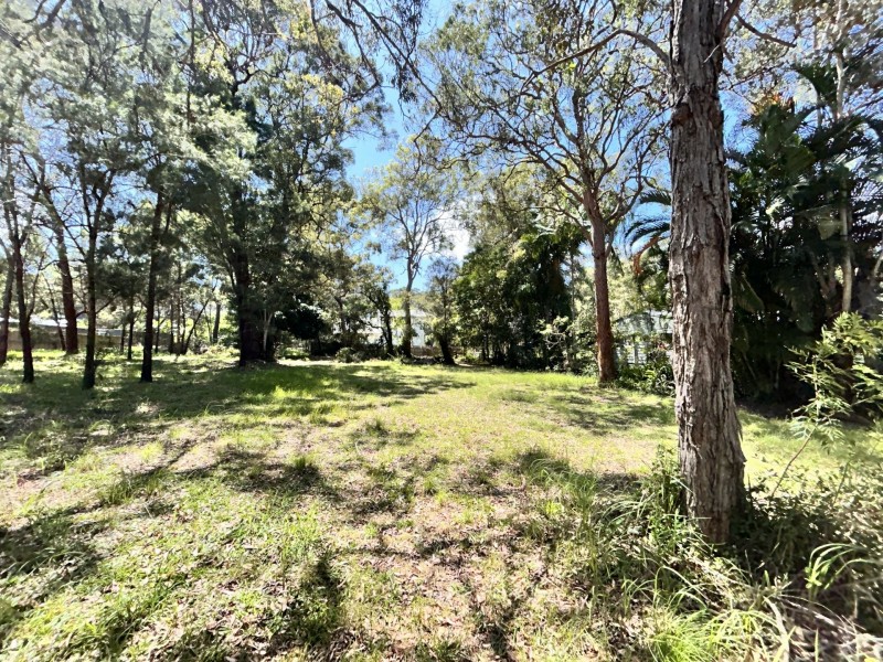 6 Natone Terrace, Macleay Island QLD 4184