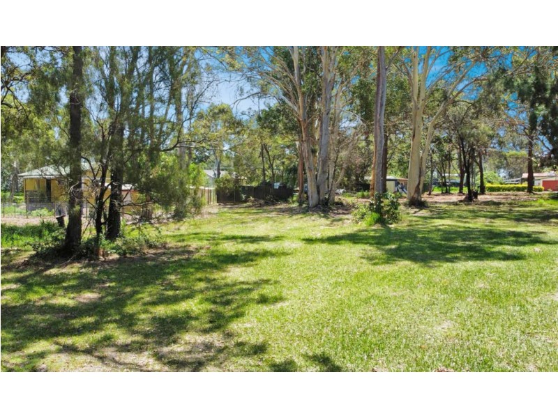 7 William Street, Macleay Island QLD 4184