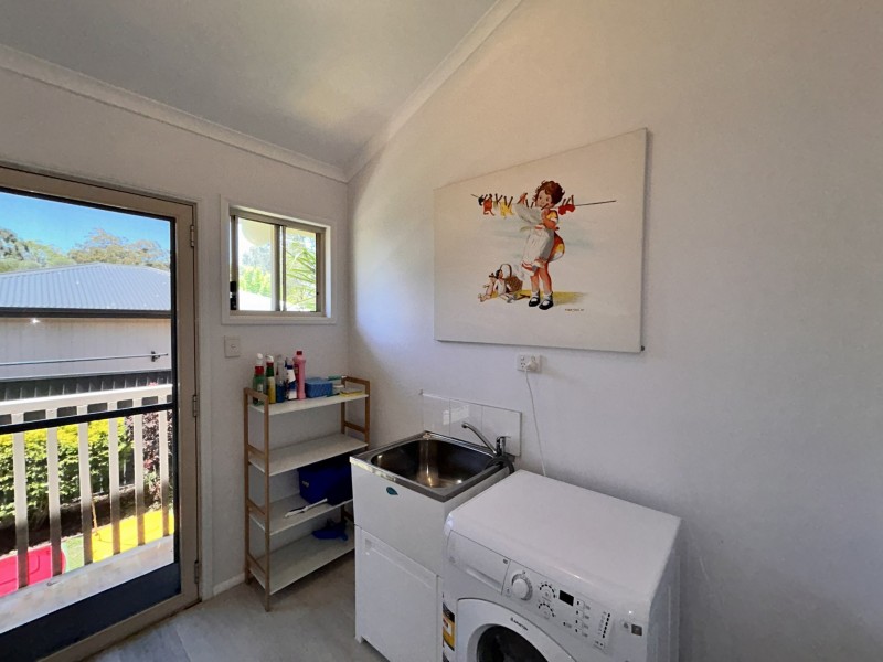 16 Natone Terrace, Macleay Island QLD 4184