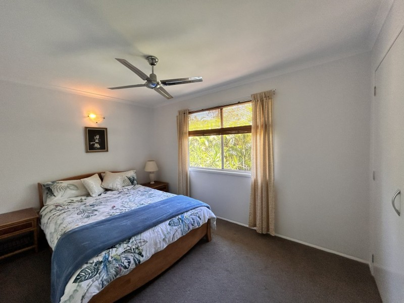 16 Natone Terrace, Macleay Island QLD 4184