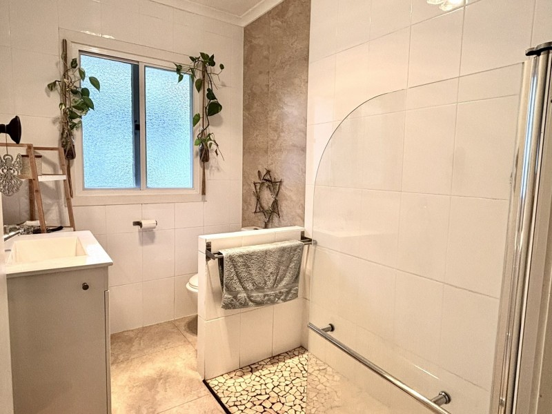 23 Arthur Street, Macleay Island QLD 4184