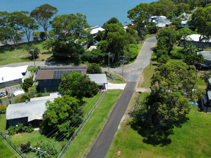 19 Mawarra Street, Macleay Island QLD 4184