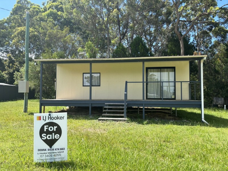 17 Sentosa Terrace, Macleay Island QLD 4184