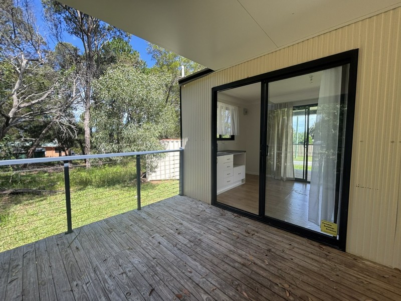 17 Sentosa Terrace, Macleay Island QLD 4184