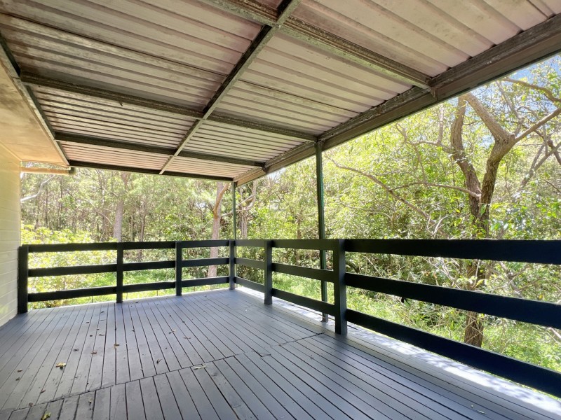 21 Ashton Street, Macleay Island QLD 4184