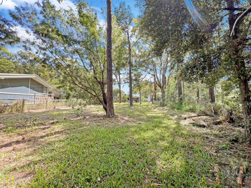 21 Kevin Street, Macleay Island QLD 4184