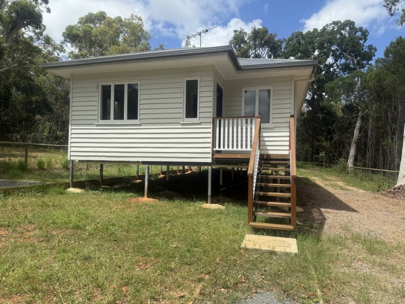 8-10 Garnet Street, Macleay Island QLD 4184