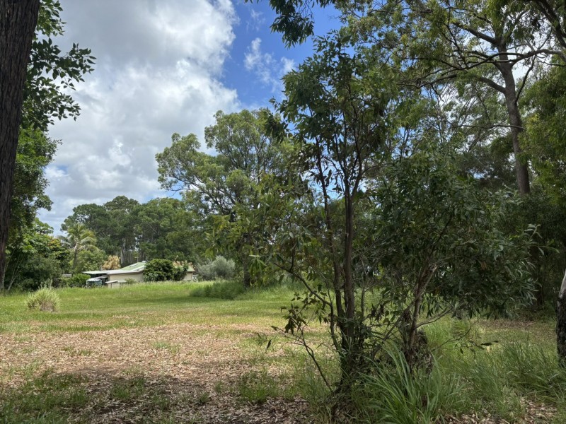 57 High Central Road, Macleay Island QLD 4184