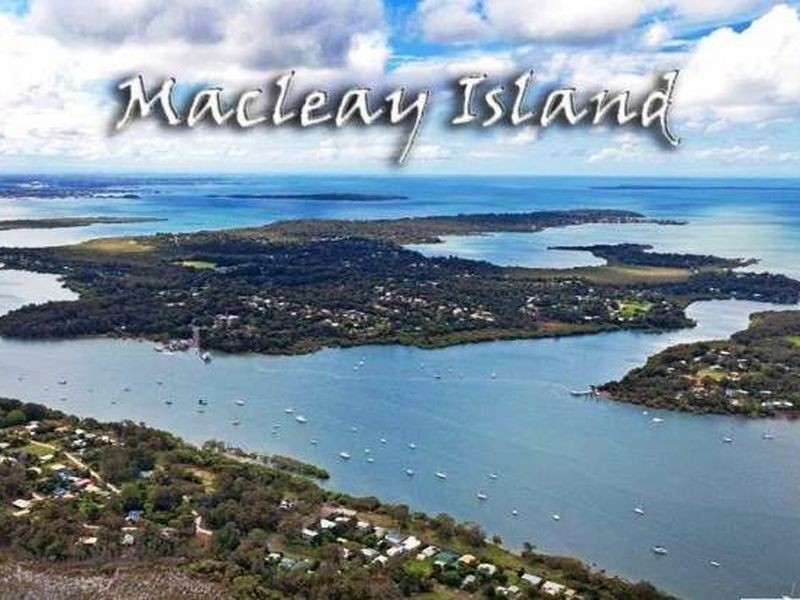 36 Coorong Street, Macleay Island QLD 4184
