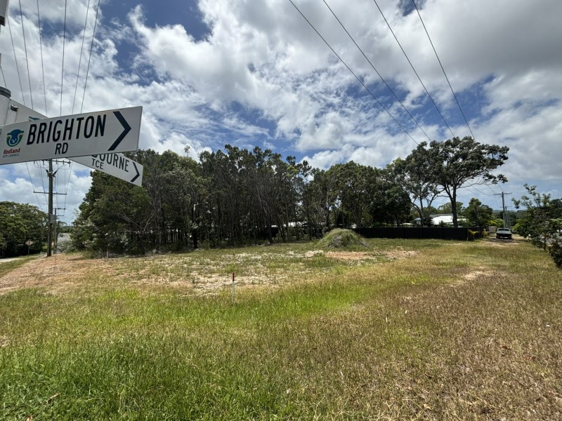 30 Brighton Road, Macleay Island QLD 4184