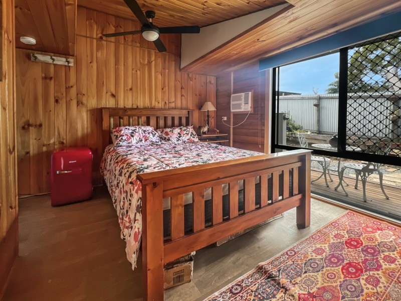 9 Florence Street, Macleay Island QLD 4184