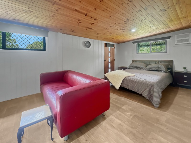 9 Florence Street, Macleay Island QLD 4184