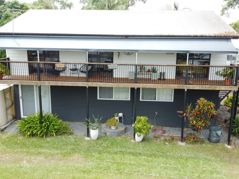8 Pandora Court, Macleay Island QLD 4184