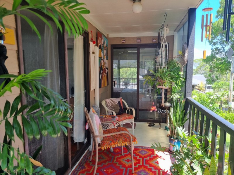 8 Pandora Court, Macleay Island QLD 4184