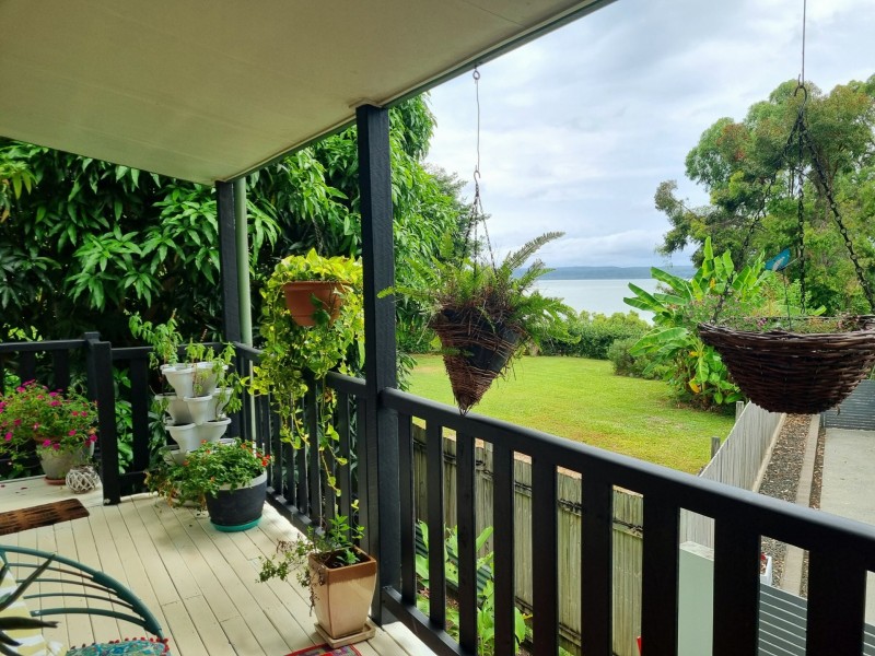 8 Pandora Court, Macleay Island QLD 4184