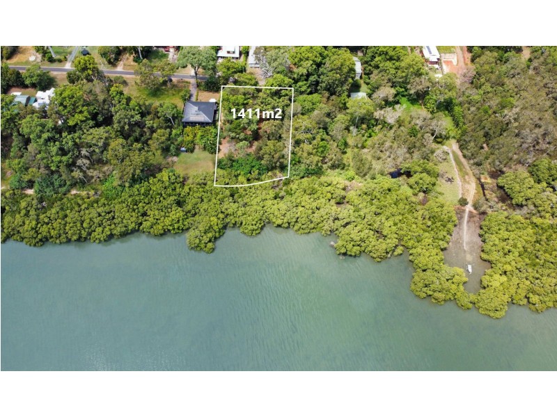 1-3 Coast Road, Macleay Island QLD 4184