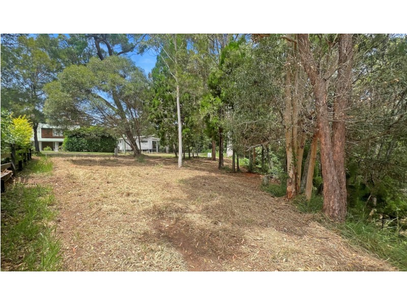 1-3 Coast Road, Macleay Island QLD 4184