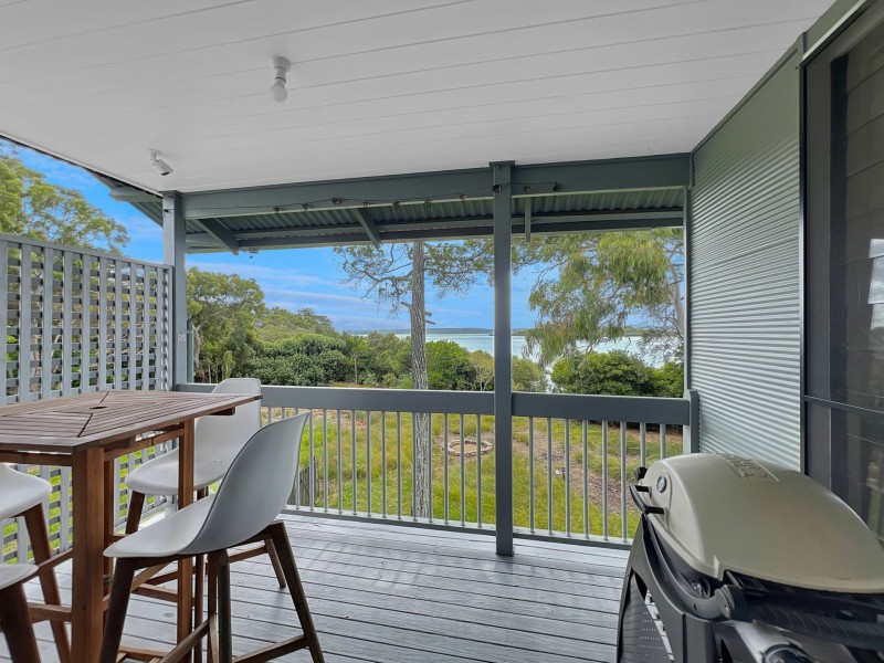 35 Jan Street, Macleay Island QLD 4184