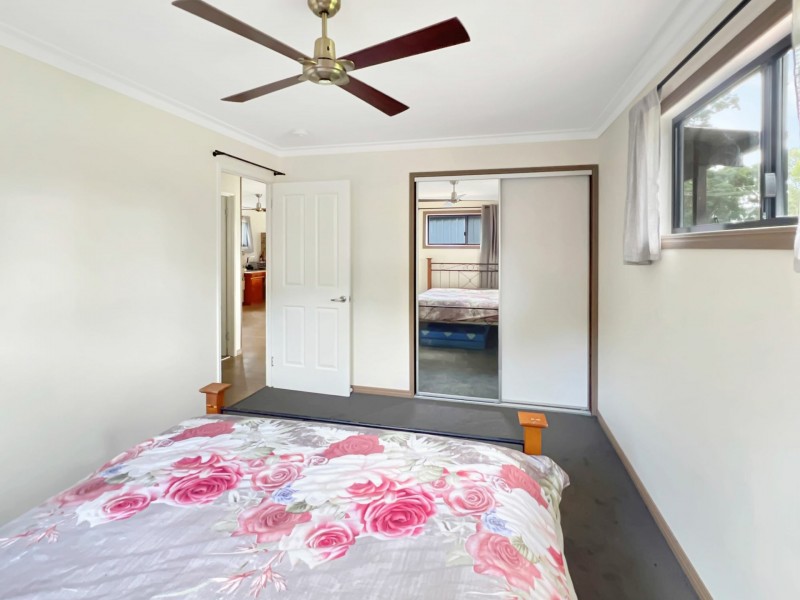 2 Granadilla Street, Macleay Island QLD 4184