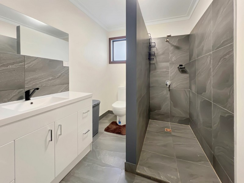 2 Granadilla Street, Macleay Island QLD 4184